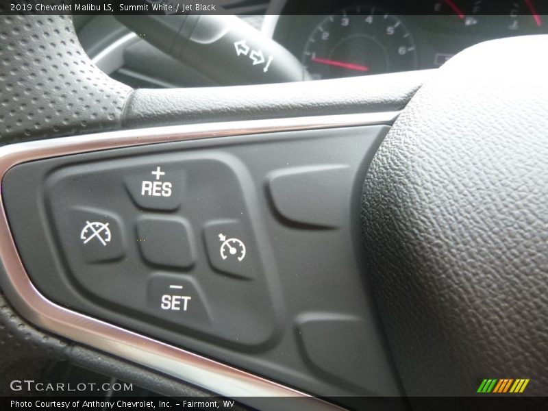 Summit White / Jet Black 2019 Chevrolet Malibu LS