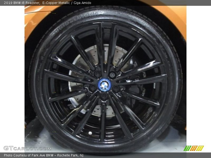  2019 i8 Roadster Wheel