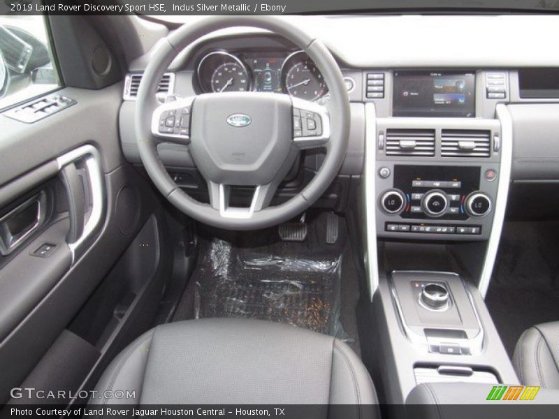 Indus Silver Metallic / Ebony 2019 Land Rover Discovery Sport HSE