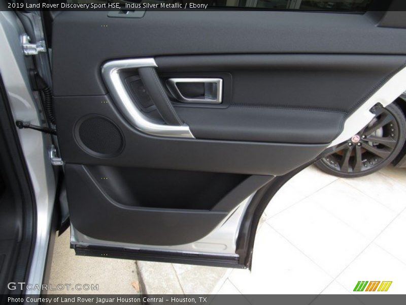 Indus Silver Metallic / Ebony 2019 Land Rover Discovery Sport HSE