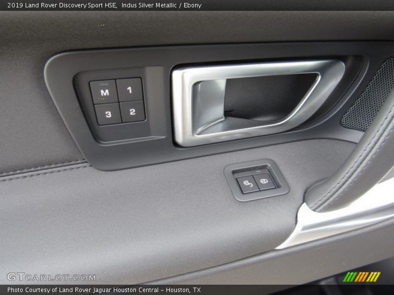Indus Silver Metallic / Ebony 2019 Land Rover Discovery Sport HSE