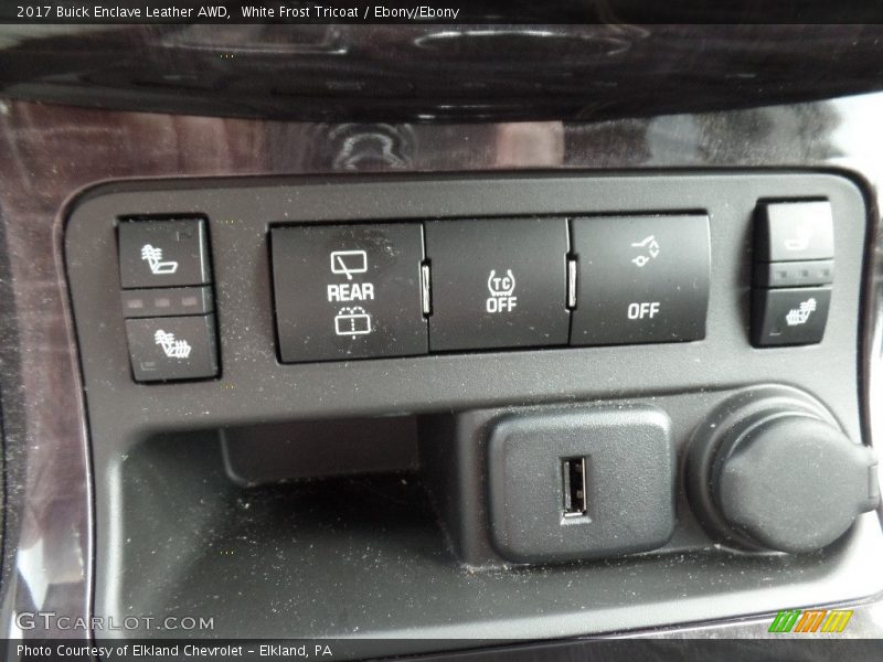 White Frost Tricoat / Ebony/Ebony 2017 Buick Enclave Leather AWD