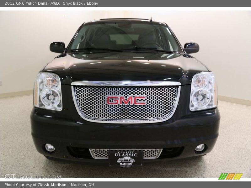 Onyx Black / Ebony 2013 GMC Yukon Denali AWD