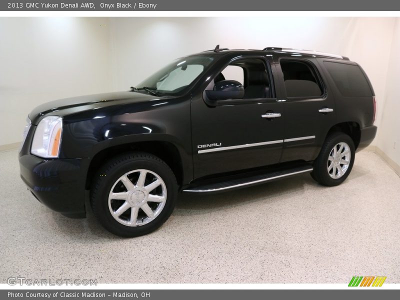 Onyx Black / Ebony 2013 GMC Yukon Denali AWD