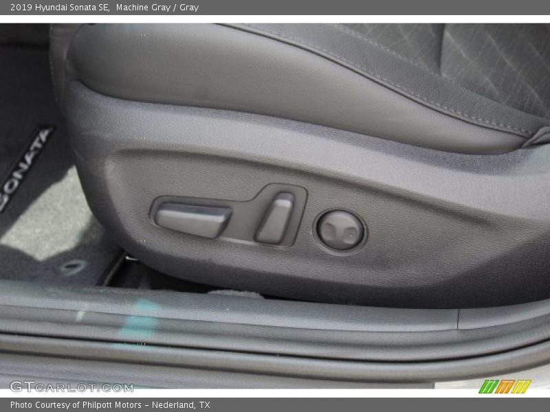 Machine Gray / Gray 2019 Hyundai Sonata SE