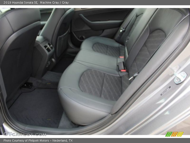 Machine Gray / Gray 2019 Hyundai Sonata SE