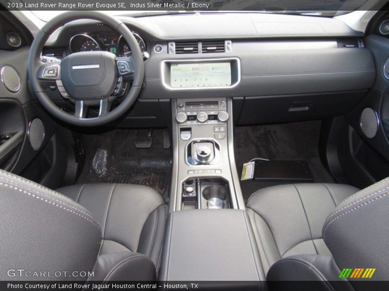Indus Silver Metallic / Ebony 2019 Land Rover Range Rover Evoque SE