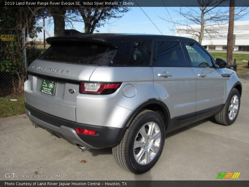 Indus Silver Metallic / Ebony 2019 Land Rover Range Rover Evoque SE