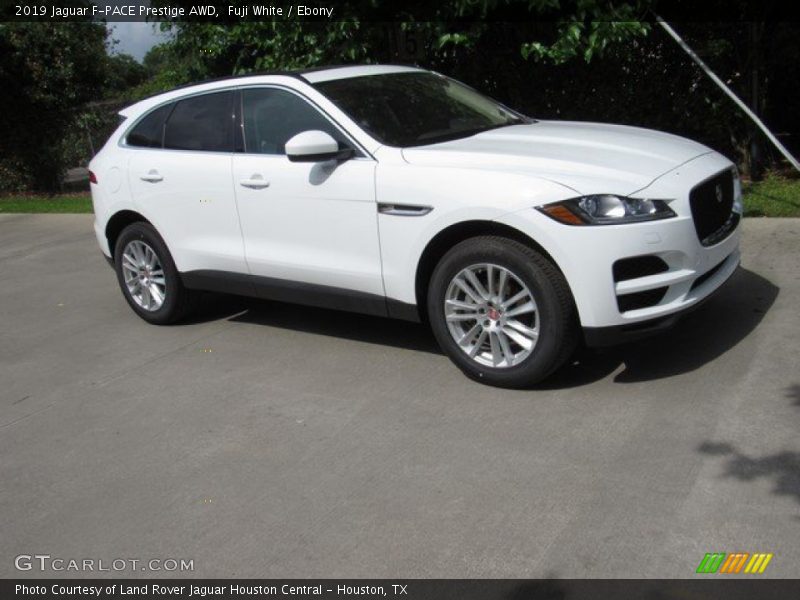 Fuji White / Ebony 2019 Jaguar F-PACE Prestige AWD