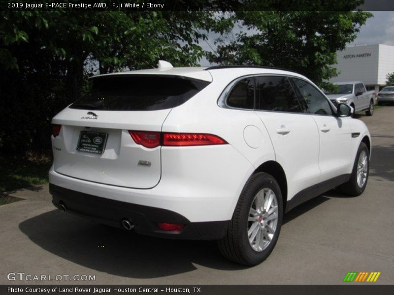 Fuji White / Ebony 2019 Jaguar F-PACE Prestige AWD