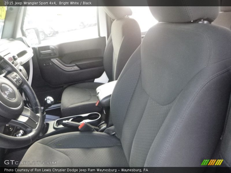Bright White / Black 2015 Jeep Wrangler Sport 4x4