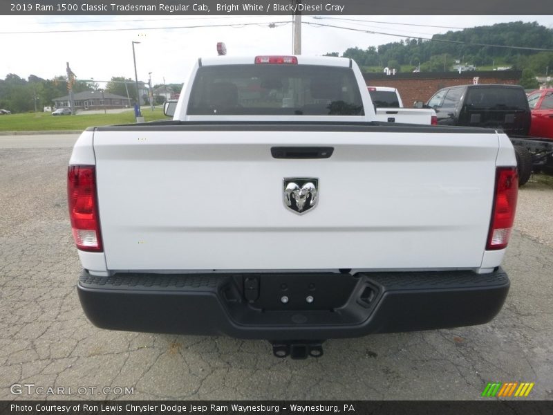 Bright White / Black/Diesel Gray 2019 Ram 1500 Classic Tradesman Regular Cab