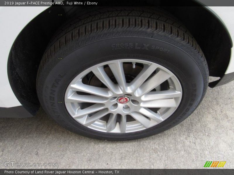 Fuji White / Ebony 2019 Jaguar F-PACE Prestige AWD