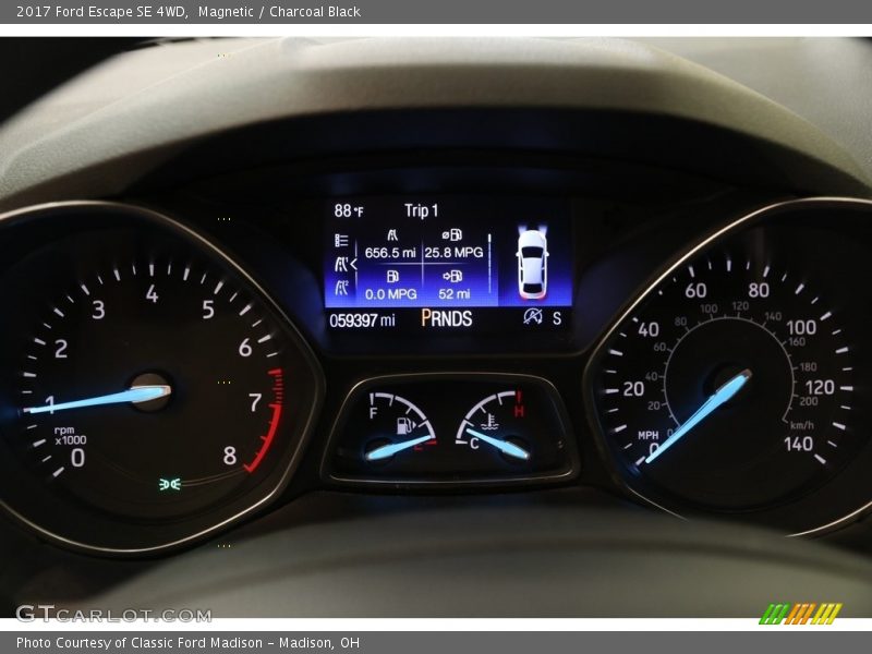 Magnetic / Charcoal Black 2017 Ford Escape SE 4WD