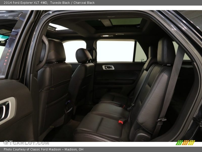 Tuxedo Black / Charcoal Black 2014 Ford Explorer XLT 4WD