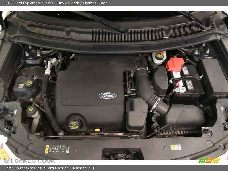 Tuxedo Black / Charcoal Black 2014 Ford Explorer XLT 4WD