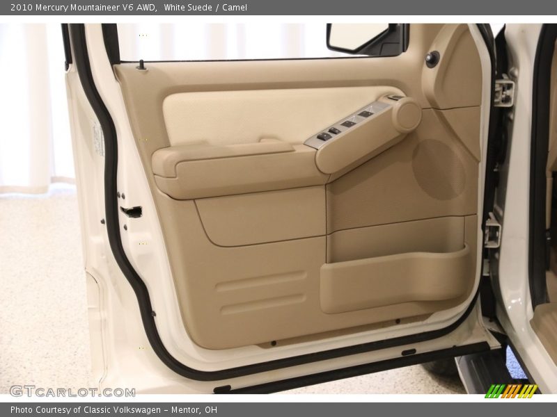White Suede / Camel 2010 Mercury Mountaineer V6 AWD
