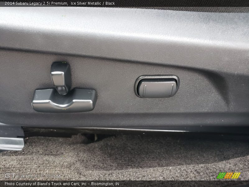 Ice Silver Metallic / Black 2014 Subaru Legacy 2.5i Premium