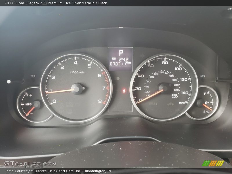 Ice Silver Metallic / Black 2014 Subaru Legacy 2.5i Premium