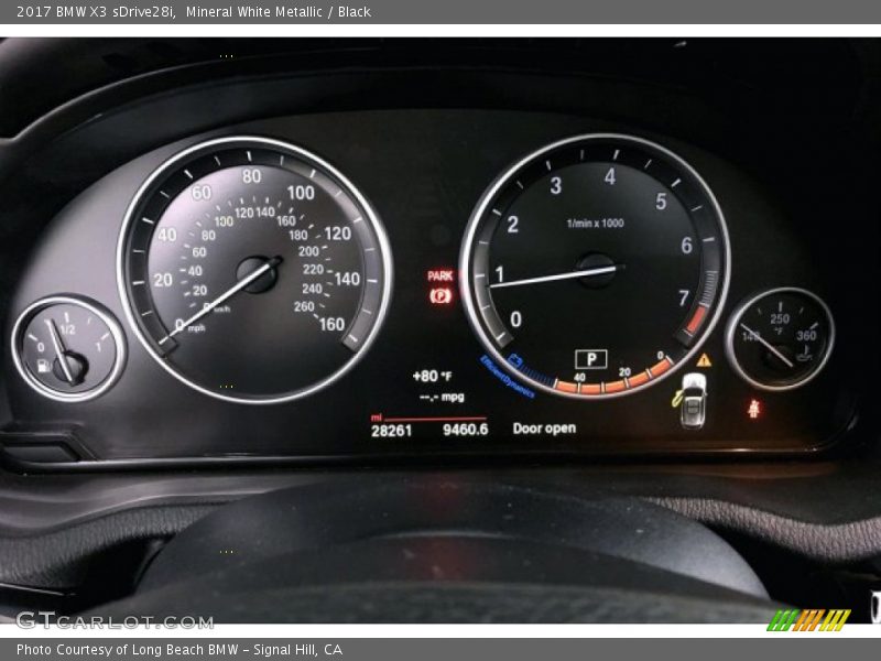 Mineral White Metallic / Black 2017 BMW X3 sDrive28i