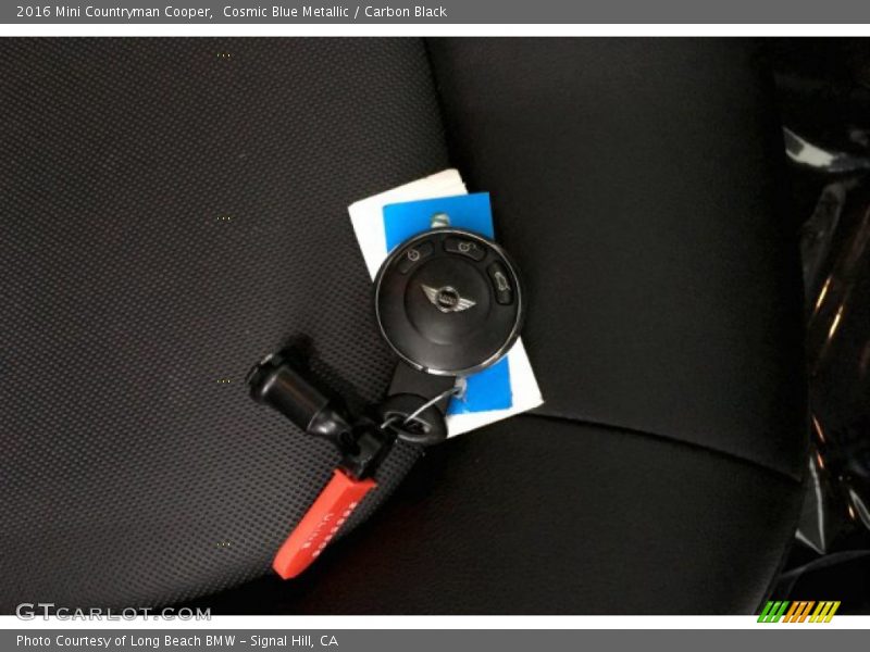 Cosmic Blue Metallic / Carbon Black 2016 Mini Countryman Cooper