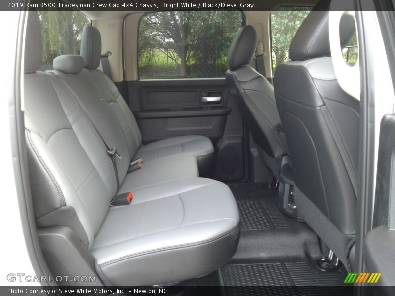 Bright White / Black/Diesel Gray 2019 Ram 3500 Tradesman Crew Cab 4x4 Chassis