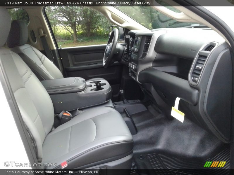 Bright White / Black/Diesel Gray 2019 Ram 3500 Tradesman Crew Cab 4x4 Chassis