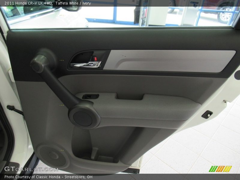 Taffeta White / Ivory 2011 Honda CR-V LX 4WD