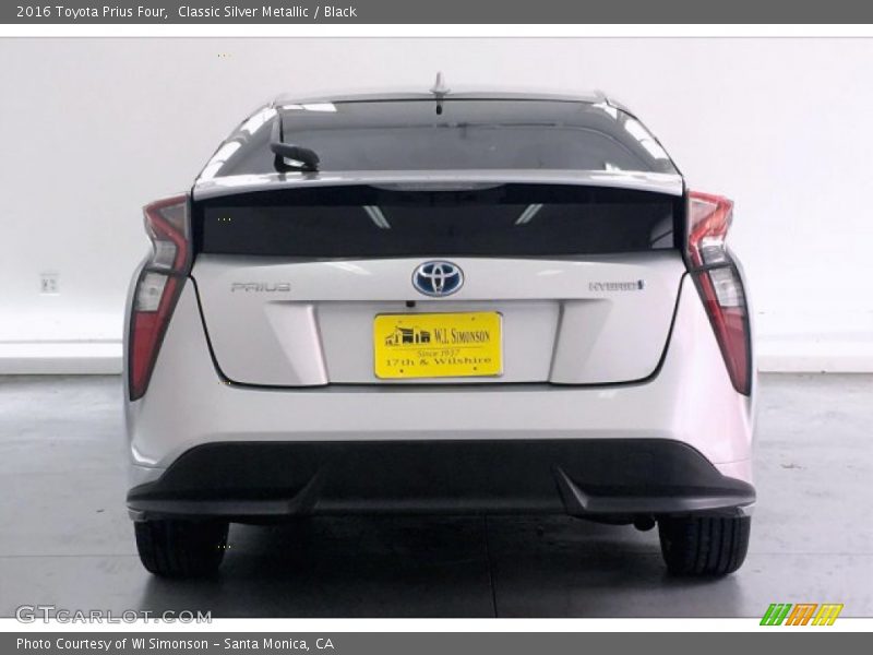 Classic Silver Metallic / Black 2016 Toyota Prius Four