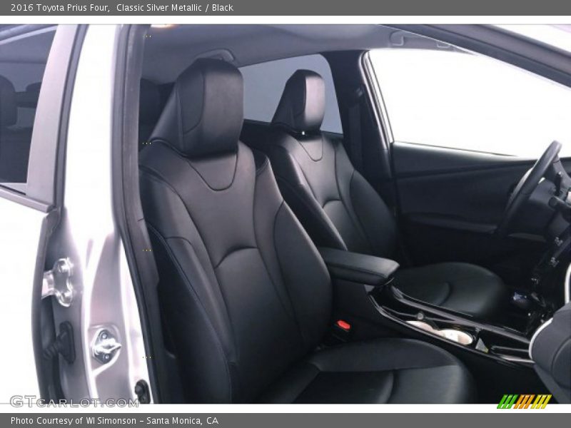 Classic Silver Metallic / Black 2016 Toyota Prius Four