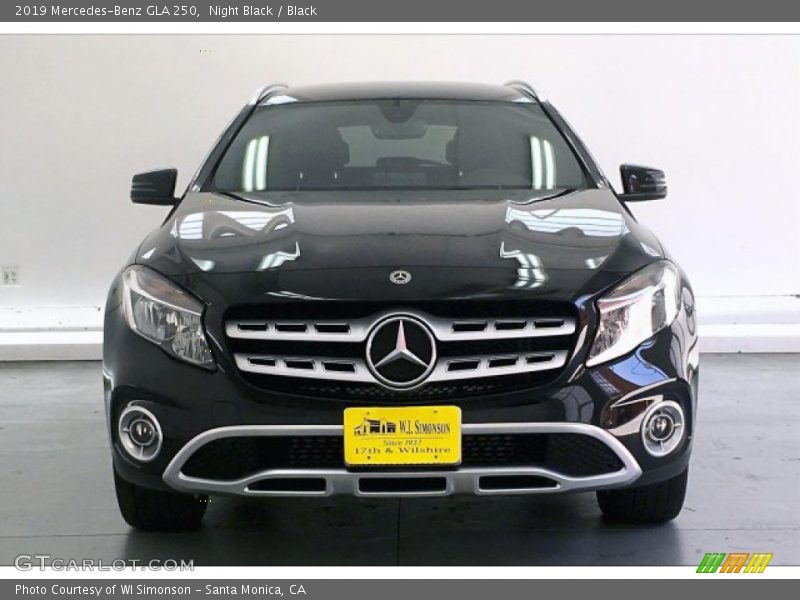Night Black / Black 2019 Mercedes-Benz GLA 250