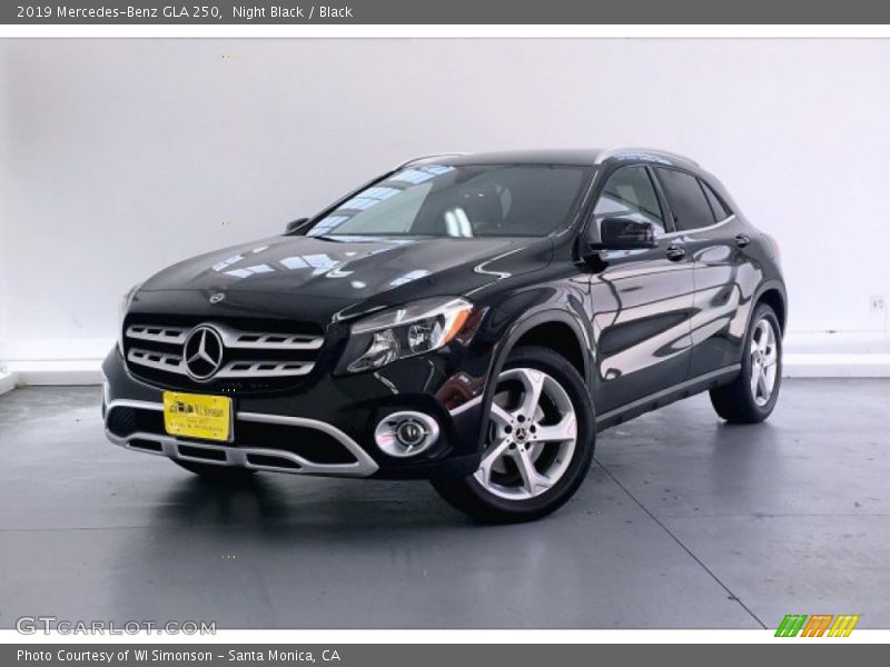 Night Black / Black 2019 Mercedes-Benz GLA 250