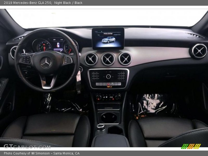 Night Black / Black 2019 Mercedes-Benz GLA 250