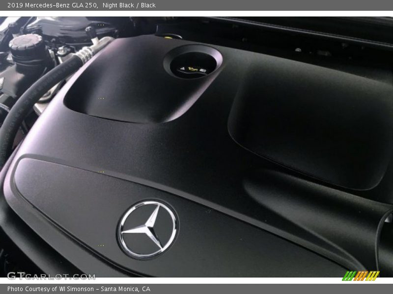 Night Black / Black 2019 Mercedes-Benz GLA 250