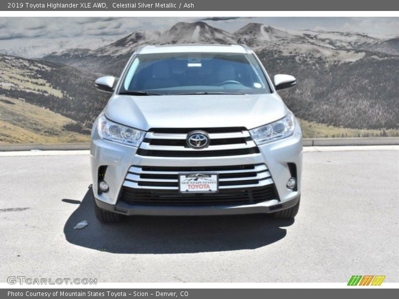 Celestial Silver Metallic / Ash 2019 Toyota Highlander XLE AWD