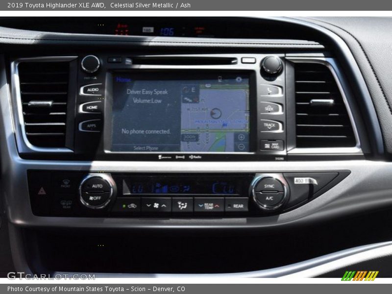Celestial Silver Metallic / Ash 2019 Toyota Highlander XLE AWD