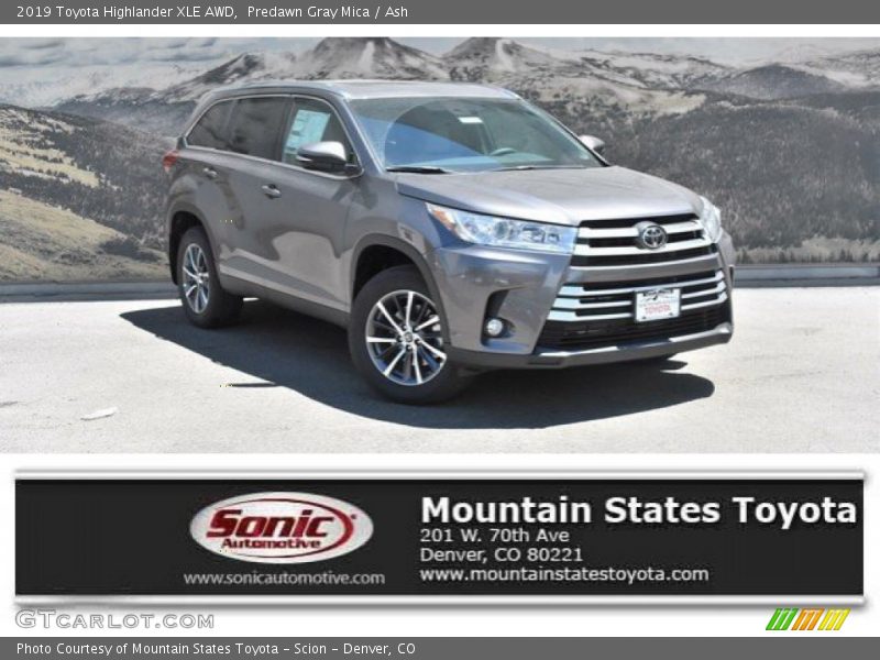 Predawn Gray Mica / Ash 2019 Toyota Highlander XLE AWD