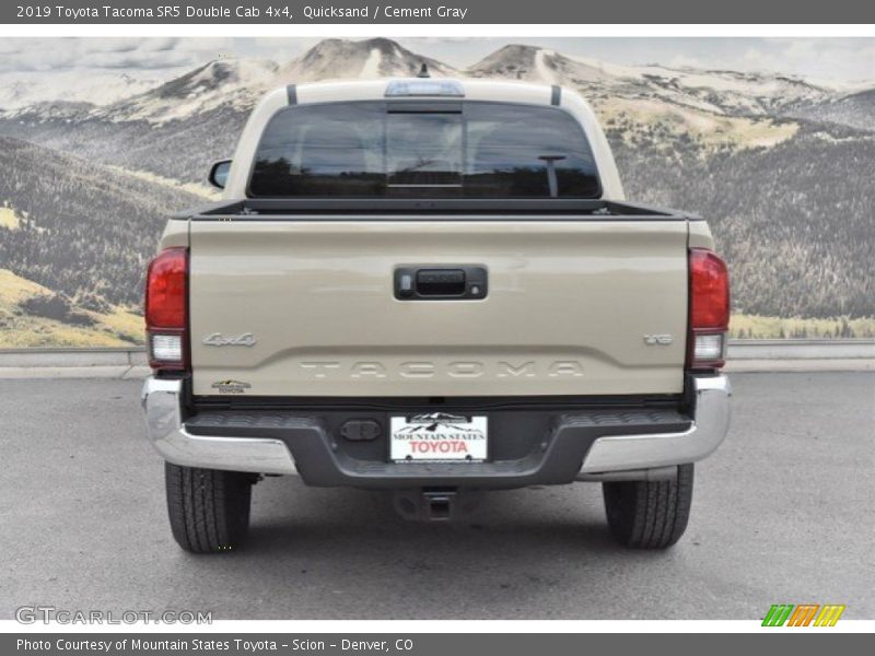 Quicksand / Cement Gray 2019 Toyota Tacoma SR5 Double Cab 4x4