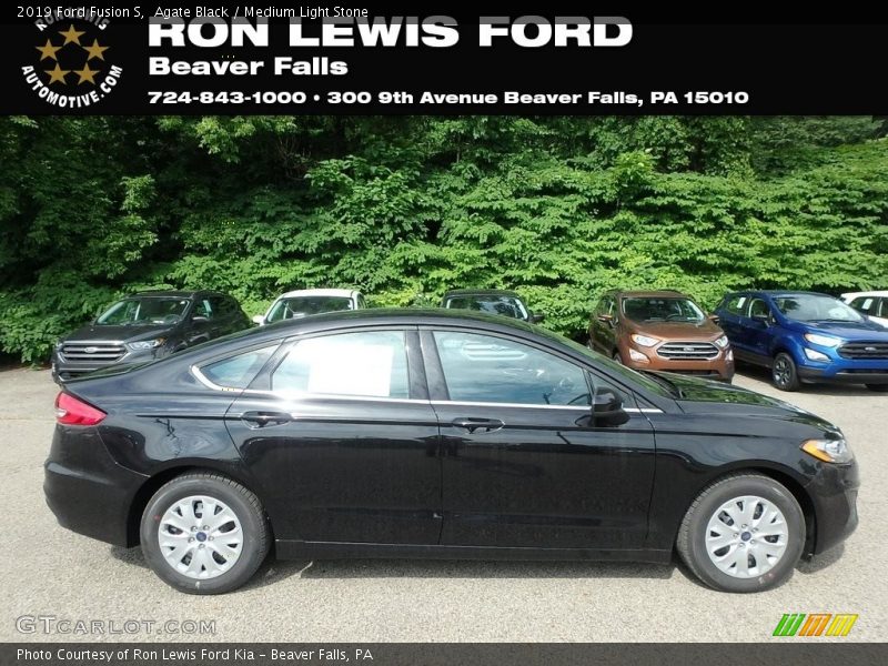 Agate Black / Medium Light Stone 2019 Ford Fusion S