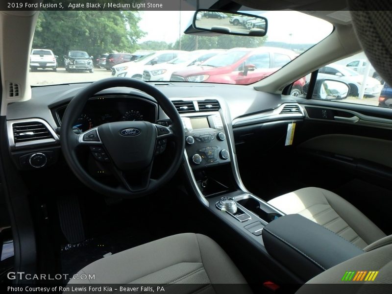 Agate Black / Medium Light Stone 2019 Ford Fusion S
