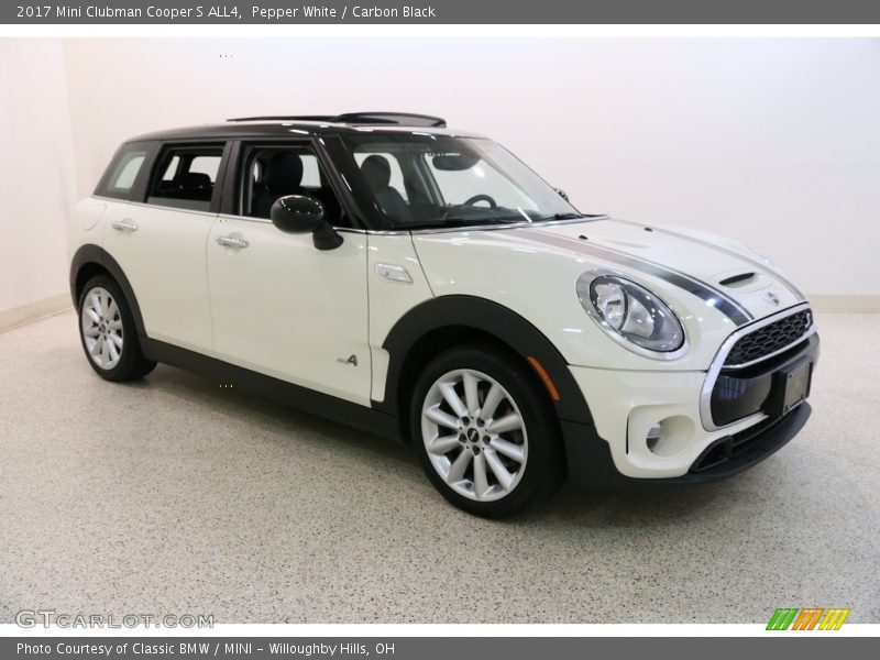 Pepper White / Carbon Black 2017 Mini Clubman Cooper S ALL4