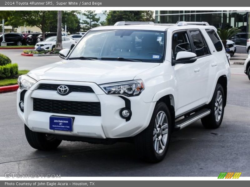 Super White / Sand Beige 2014 Toyota 4Runner SR5