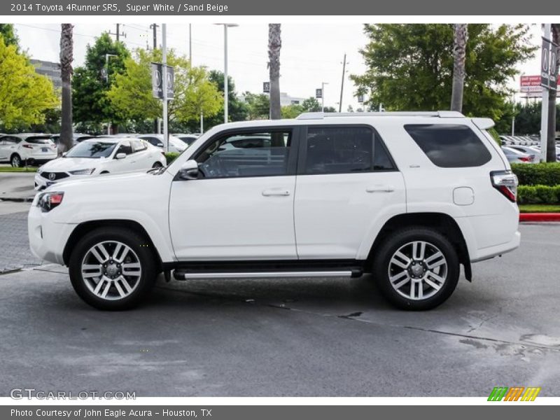 Super White / Sand Beige 2014 Toyota 4Runner SR5