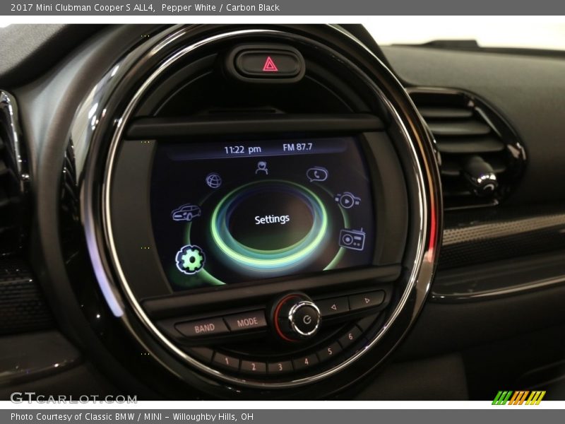 Pepper White / Carbon Black 2017 Mini Clubman Cooper S ALL4