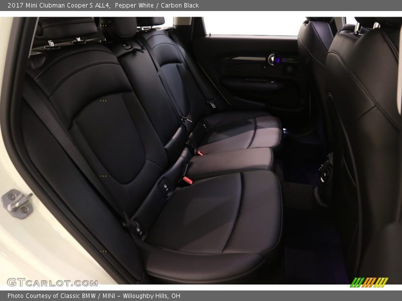 Pepper White / Carbon Black 2017 Mini Clubman Cooper S ALL4