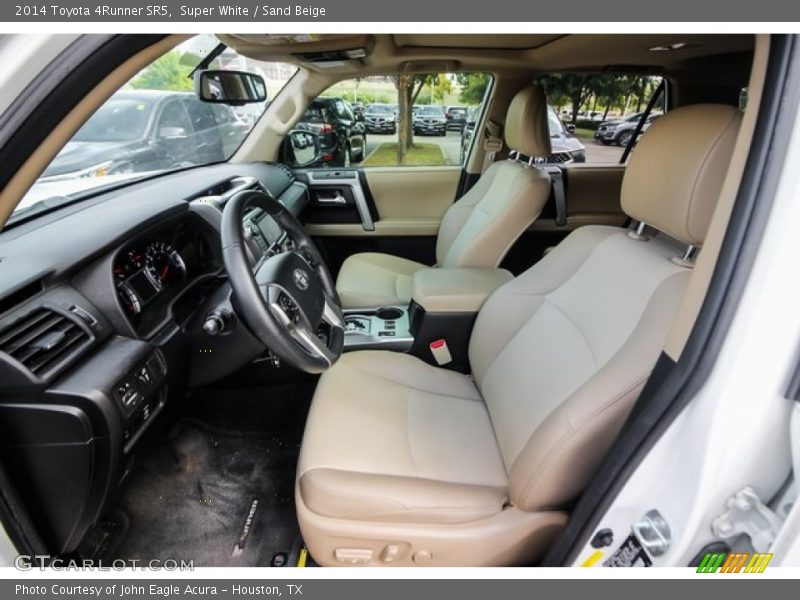 Super White / Sand Beige 2014 Toyota 4Runner SR5