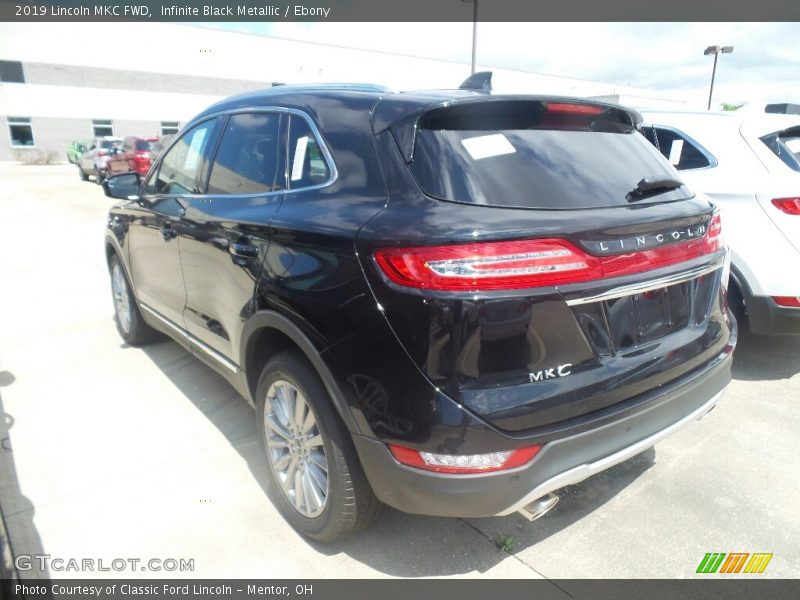 Infinite Black Metallic / Ebony 2019 Lincoln MKC FWD