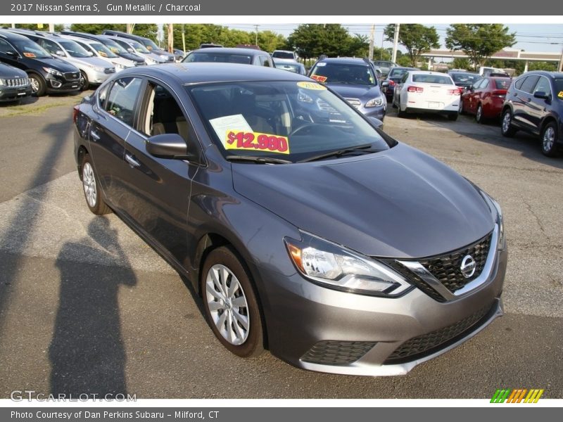 Gun Metallic / Charcoal 2017 Nissan Sentra S