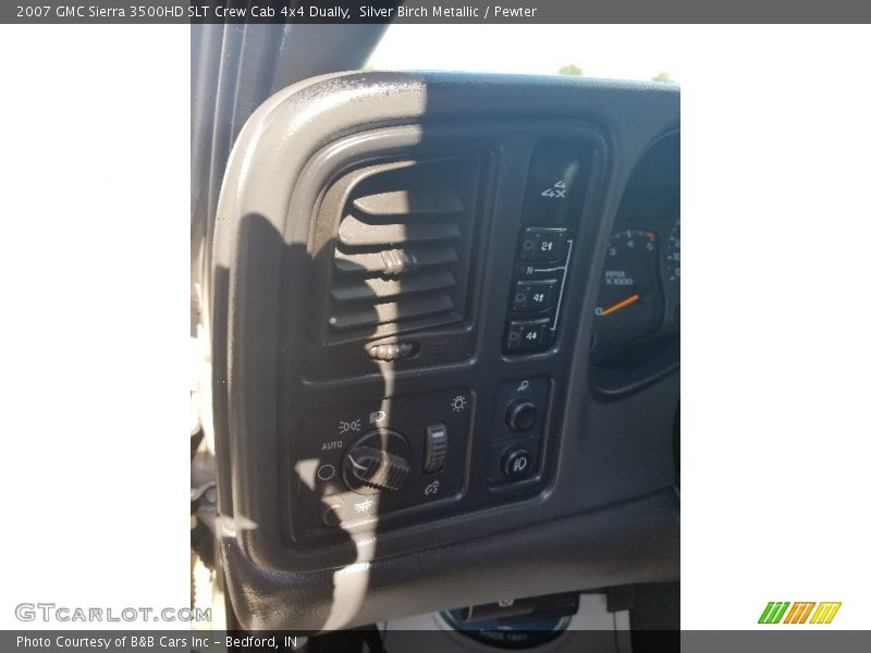 Silver Birch Metallic / Pewter 2007 GMC Sierra 3500HD SLT Crew Cab 4x4 Dually