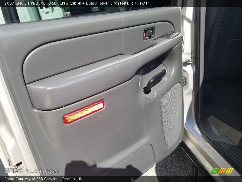 Silver Birch Metallic / Pewter 2007 GMC Sierra 3500HD SLT Crew Cab 4x4 Dually
